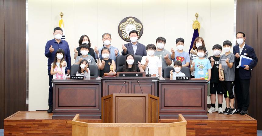 지곡초등학교 함양군의회 방문 - 4