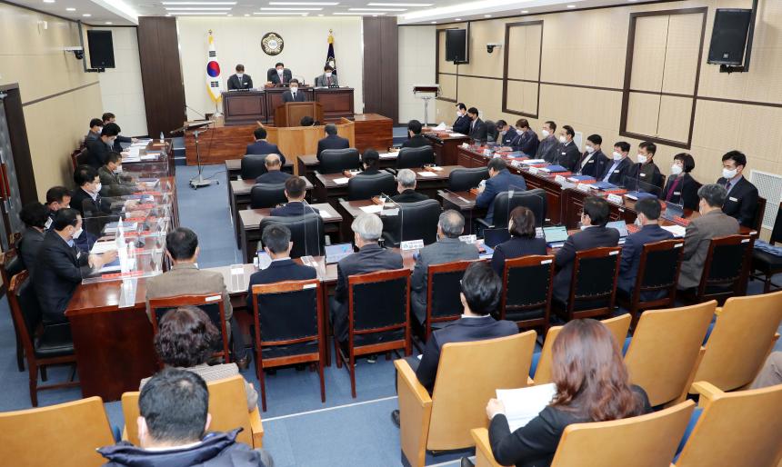 제266회 함양군의회 제2차 정례회 제2차 본회의 - 1