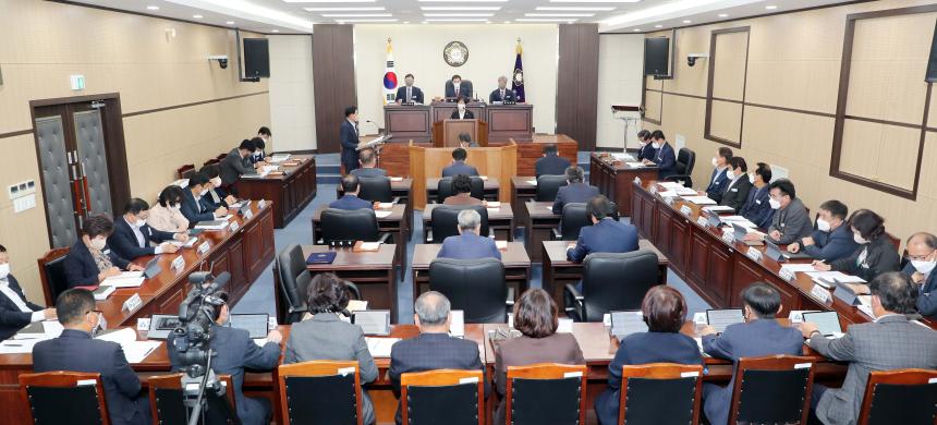 제272회 함양군의회 제1차 정례회 제2차 본회의 - 2