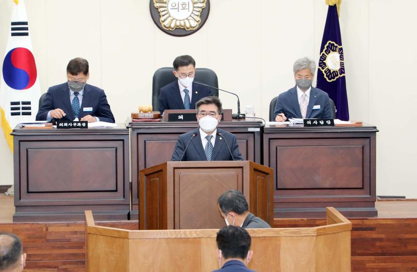 제272회 함양군의회 제1차 정례회 제3차 본회의 - 5