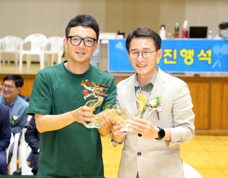 제5회 함양군수배 배드민턴대회 개회식 - 4