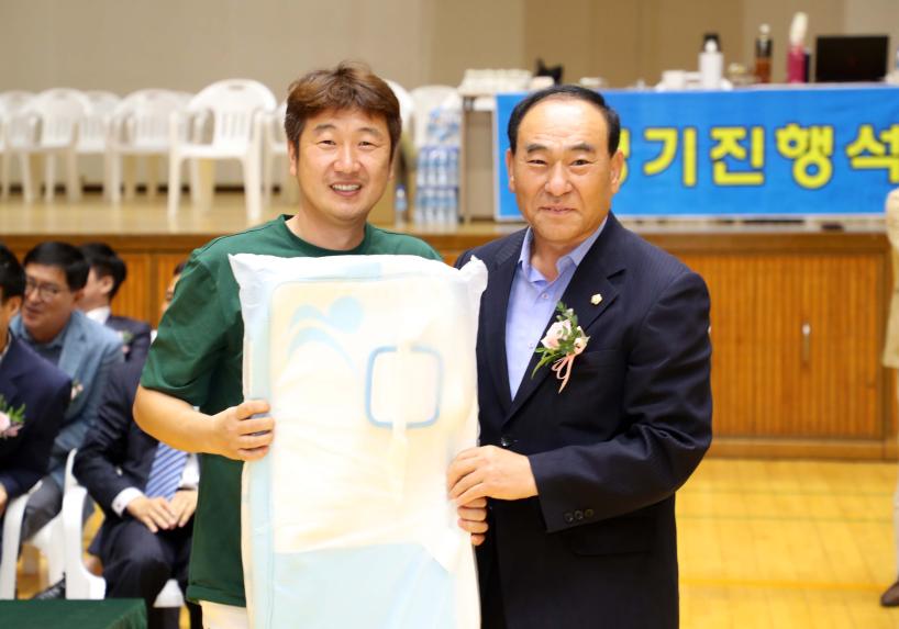 제5회 함양군수배 배드민턴대회 개회식 - 7