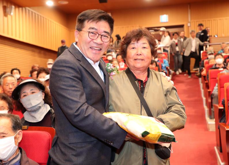제66주년 함양읍민의 날 기념행사 - 10