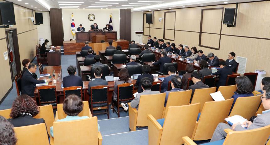 제281회 함양군의회 임시회 제2차 본회의 - 2