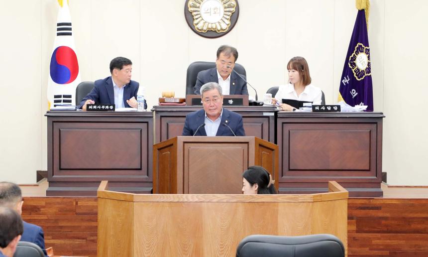 제286회 함양군의회 임시회 - 6