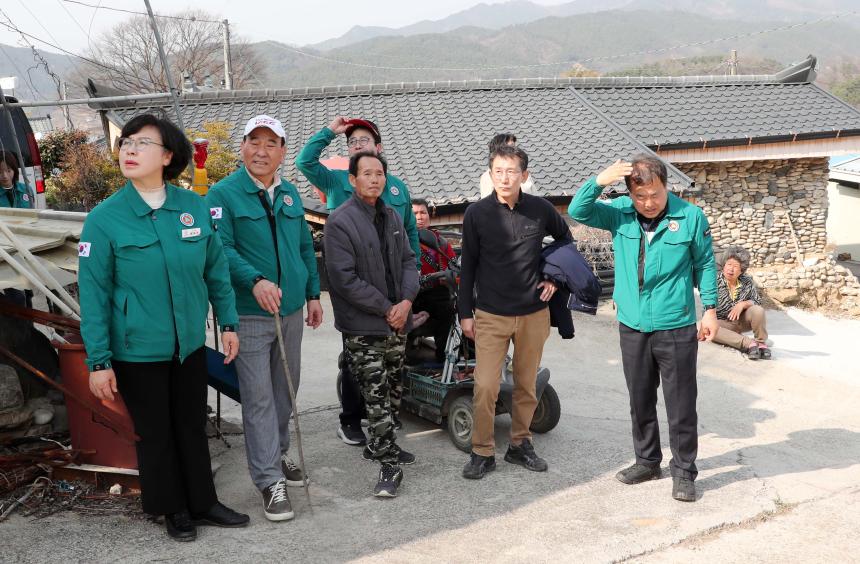 관내 산불피해현장 격려방문 - 8