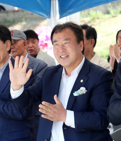 제65회 안의면민 체육대회 및 어버이날 행사 - 7