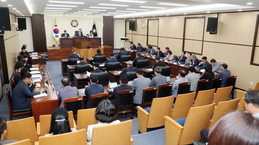 제292회 함양군의회 제1차 정례회 제2차 본회의