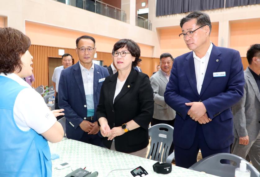 안의면 농촌왕진버스 사업 - 4