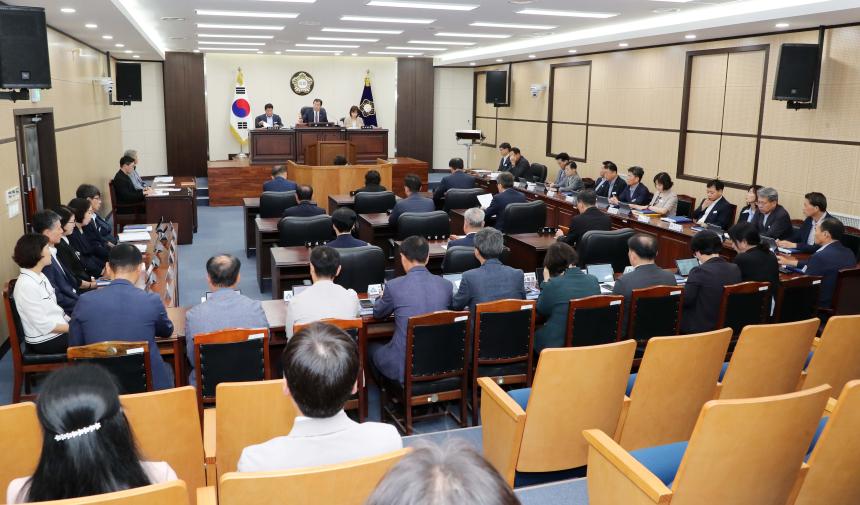 제294회 함양군의회 임시회 제1차 본회의