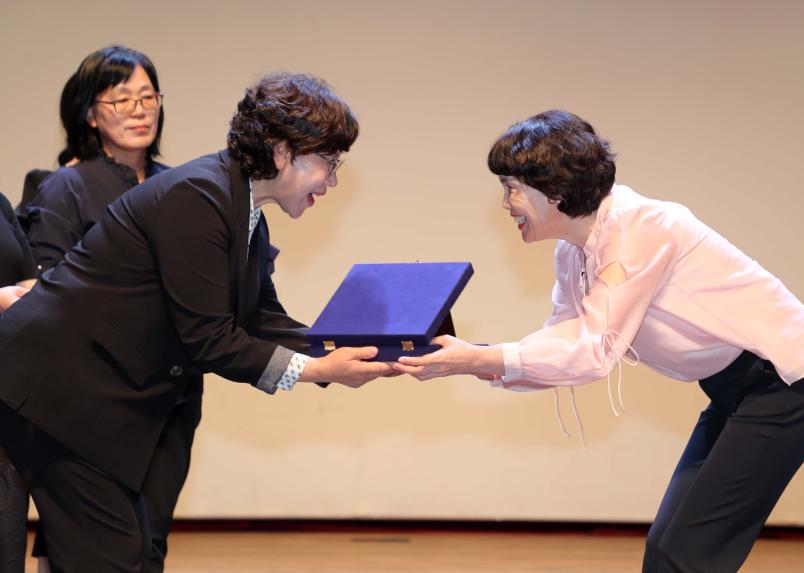 제25회 대한민국여성구상 미술대전 시상식 - 7