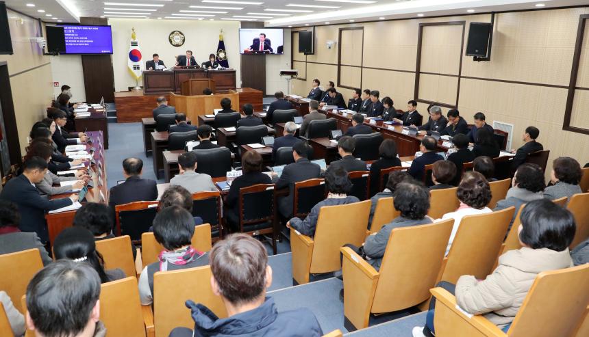 제296회 함양군의회 제2차 정례회 제4차 본회의