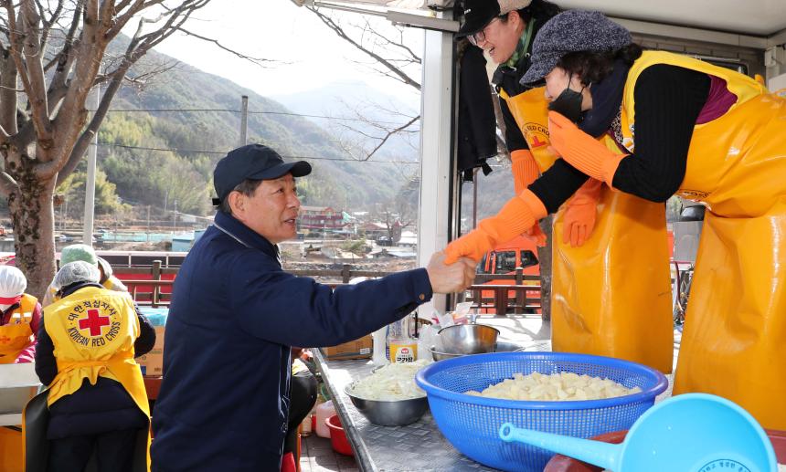 마천산불현장 자원봉사 격려방문 - 5