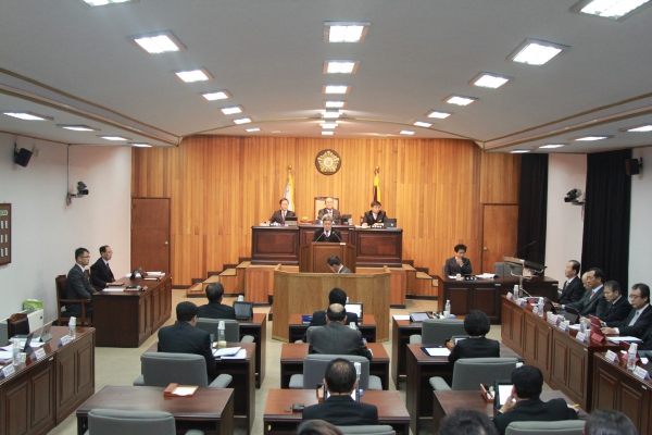 제198회 제2차 정례회 제3차 본회의(군정질문)