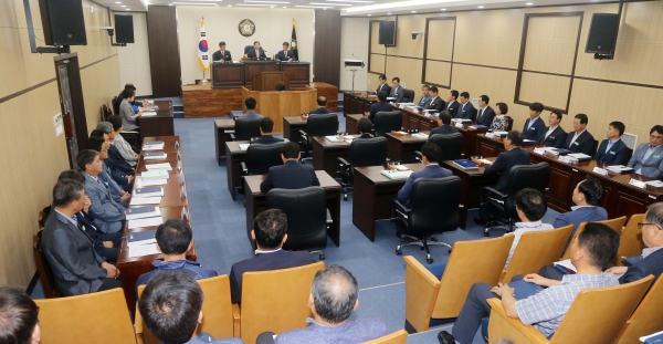 제235회 임시회 개회