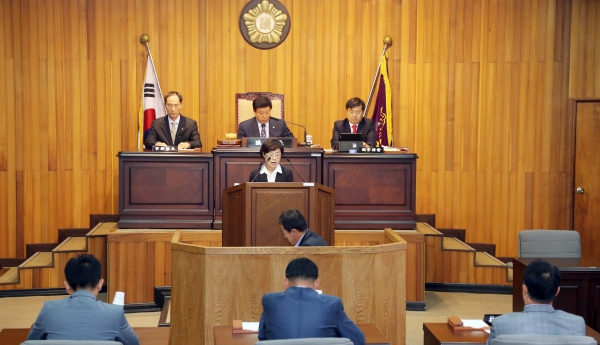 제212회 제1차 정례회 폐회